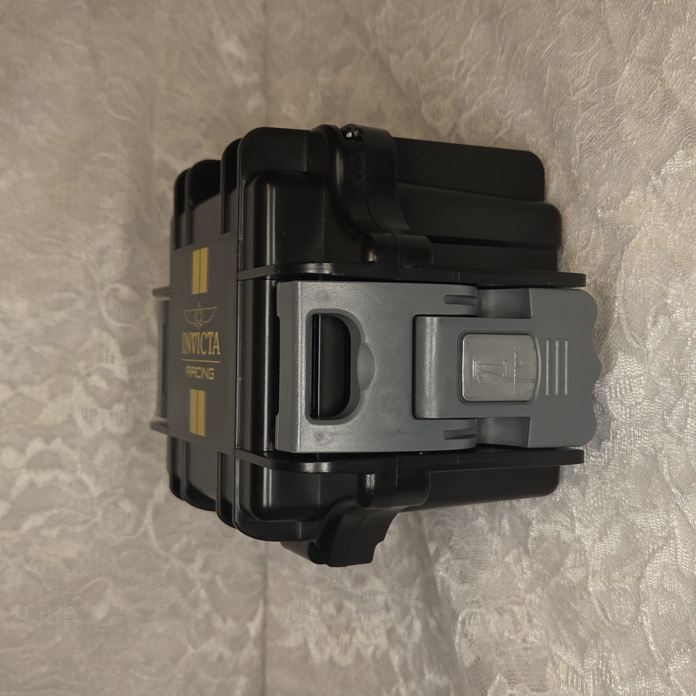 Invicta: Watch Case - Picture 2 of 8